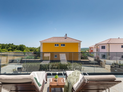 Vila Viktoria Dvorište i vanjski dio objekta