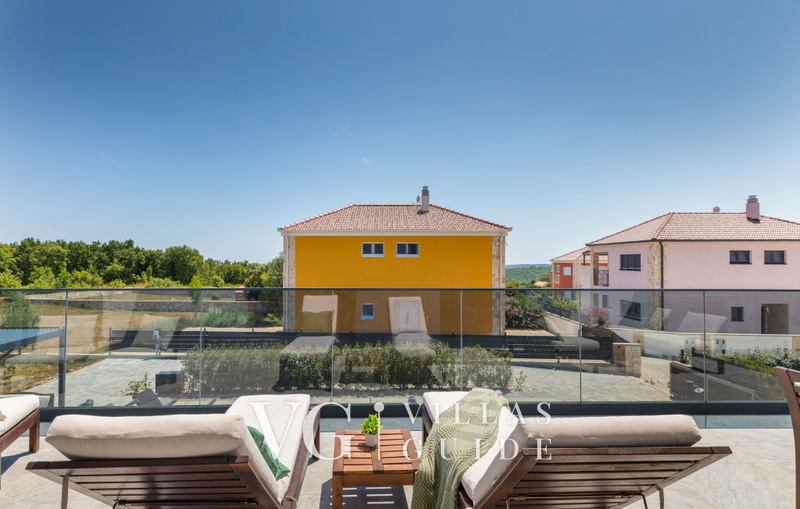 Vila Viktoria Garden and property exterior