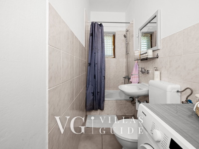 Holiday Home San Bathroom