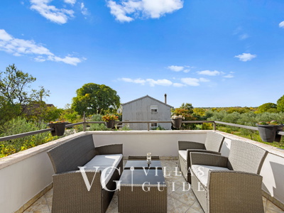 Holiday Home San Garden and property exterior