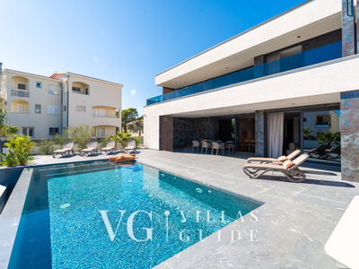 Suva Punta Elite Pool