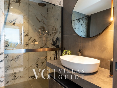 Suva Punta Elite Bathroom