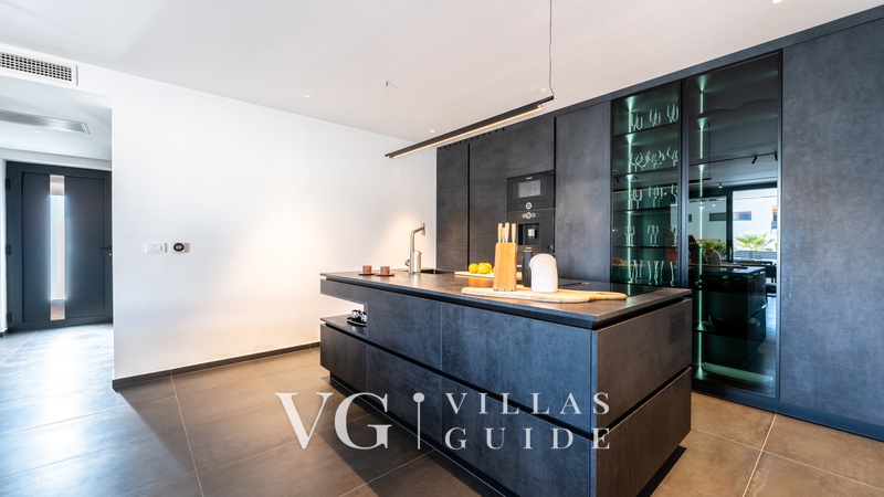 Suva Punta Elite Kuhinja