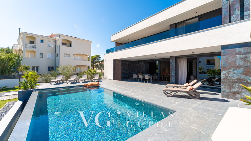 Suva Punta Elite Bazen