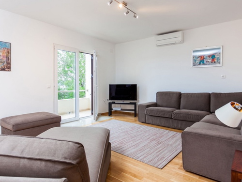 Waterfront Villa Dora