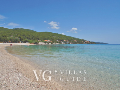 Waterfront Villa Dora