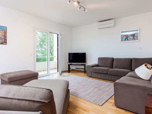 Waterfront Villa Dora