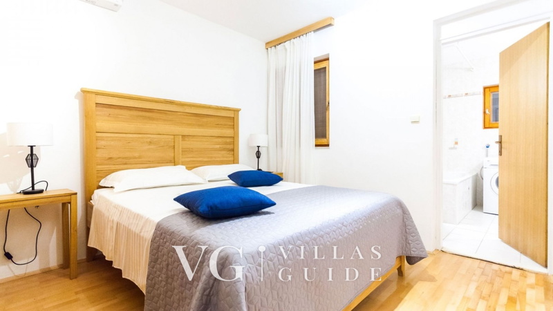 Waterfront Villa Dora Schlafzimmer