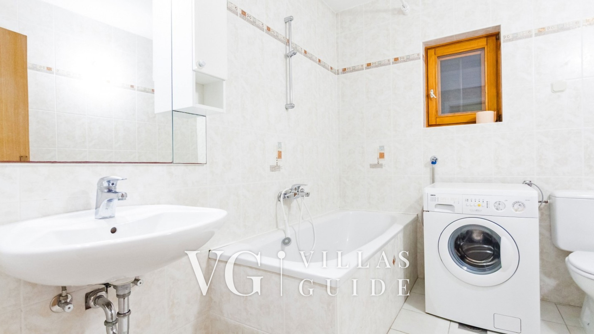 Waterfront Villa Dora Bathroom