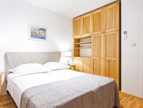 Waterfront Villa Dora