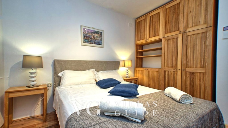 Waterfront Villa Dora Schlafzimmer