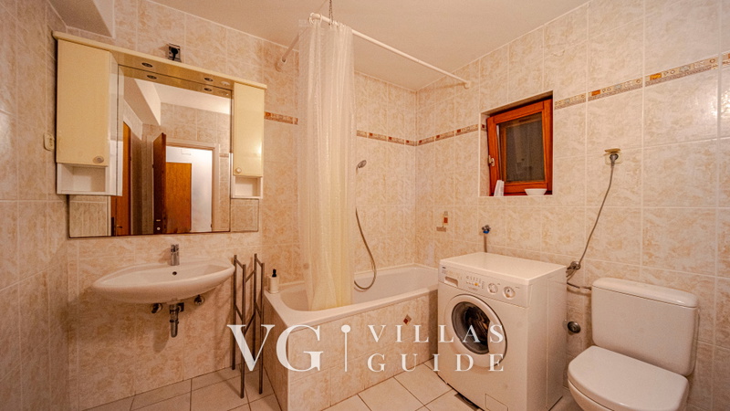 Waterfront Villa Dora Bathroom