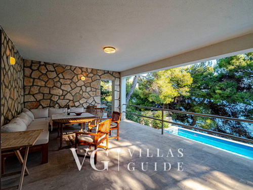 Waterfront Villa Dora