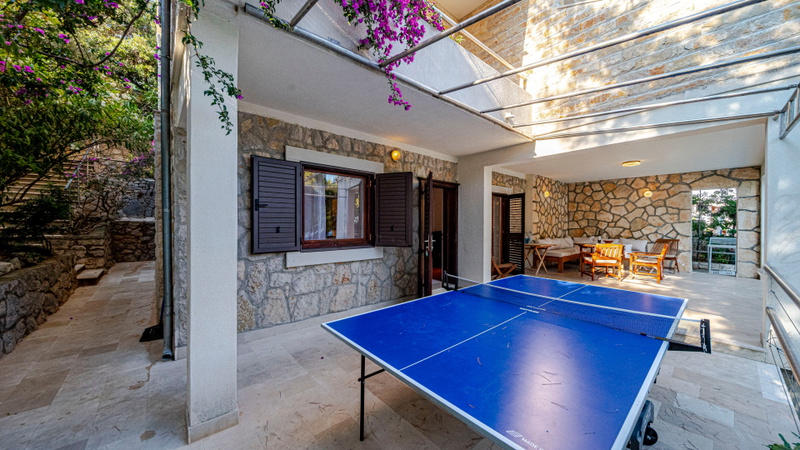Waterfront Villa Dora