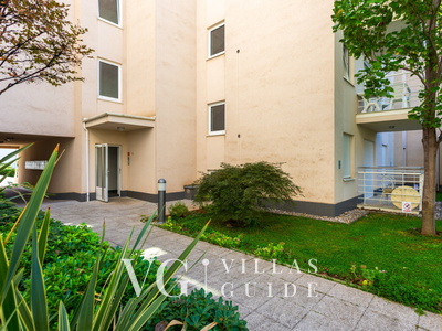 Just for You apartment with terrace Garden and property exterior