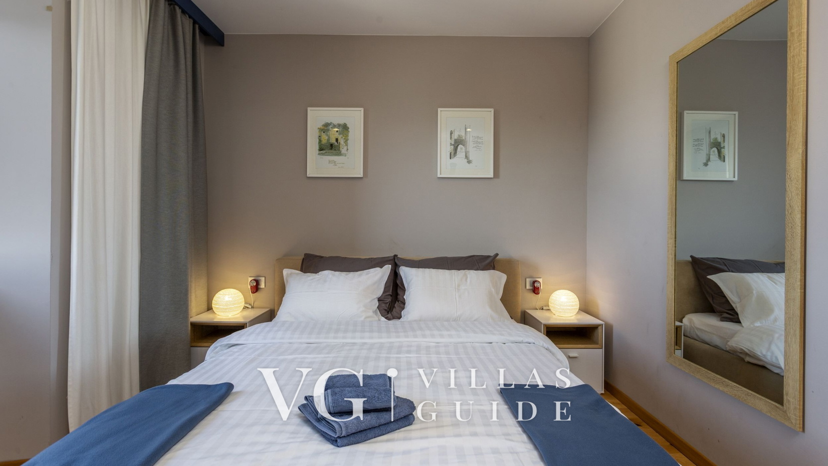 Villa Castel Muschio Bedroom