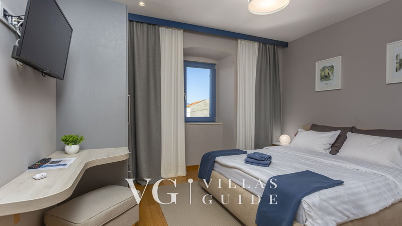 Villa Castel Muschio Bedroom