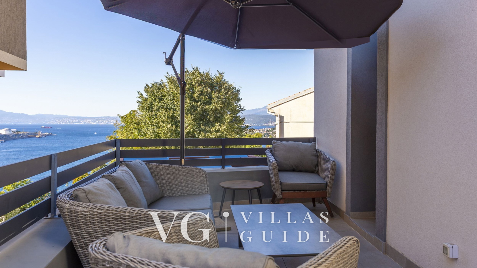 Villa Castel Muschio Garden and property exterior