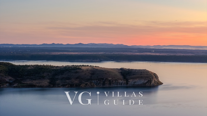 Sea view Villa Summer 2 micro_location