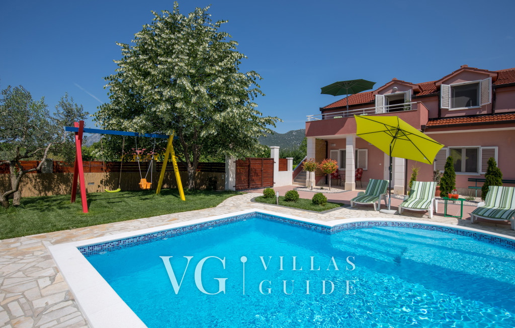 Holiday home Ostojić