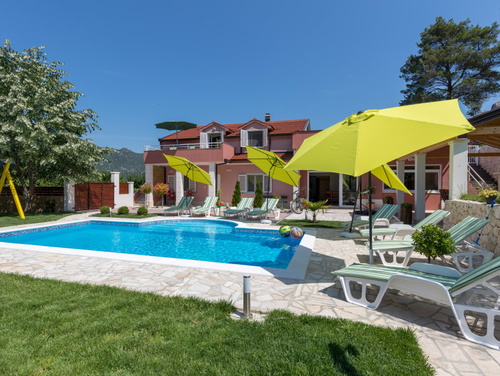 Holiday home Ostojić