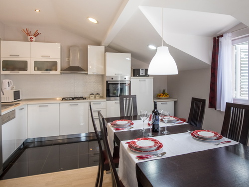 Holiday home Ostojić