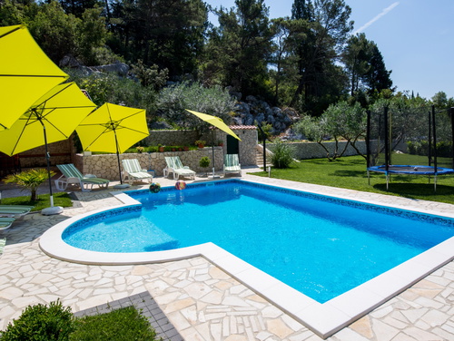 Holiday home Ostojić