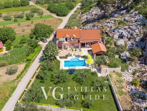 Holiday home Ostojić