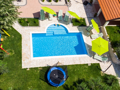 Holiday home Ostojić