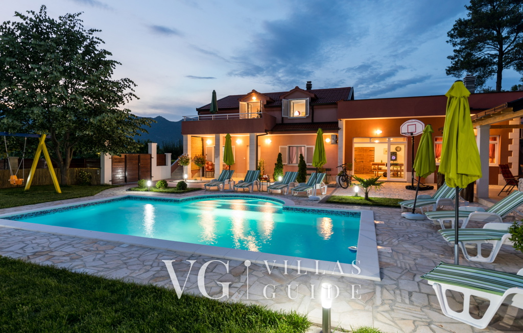 Holiday home Ostojić