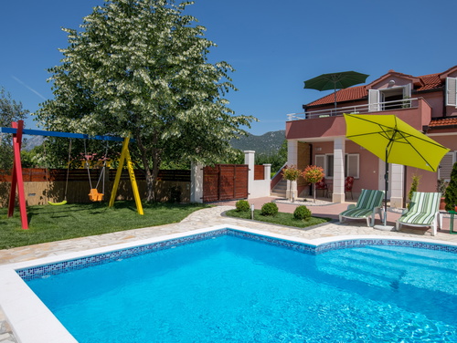 Holiday home Ostojić