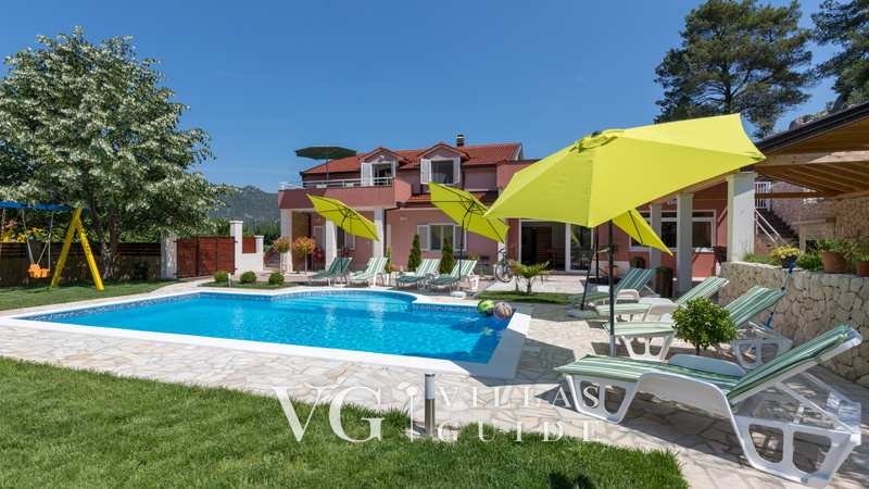 Holiday home Ostojić Pool