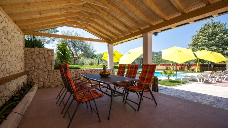 Holiday home Ostojić