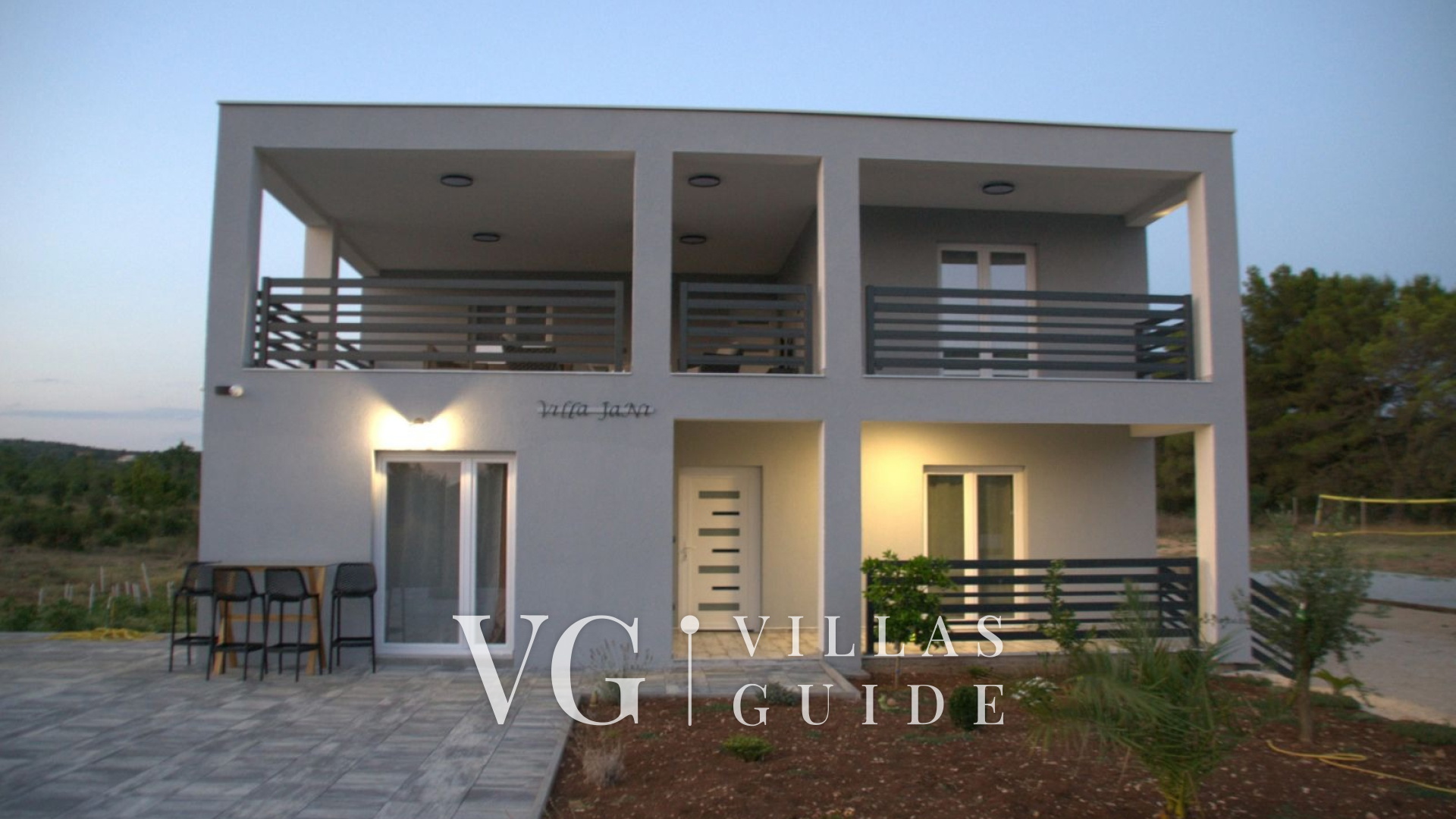 Villa Jani Garden and property exterior