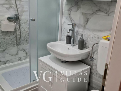 Villa Kunta Bathroom