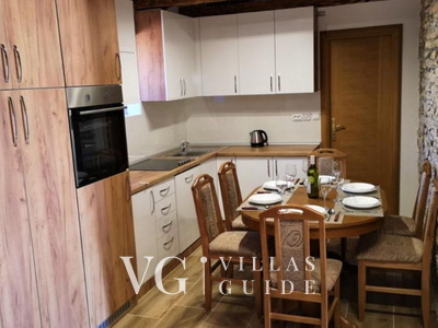 Juniper Stone Cottage Kitchen