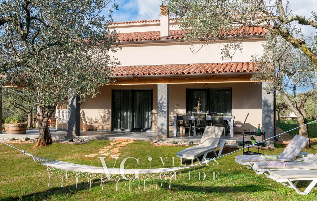 Casa Olive Garden Garden and property exterior