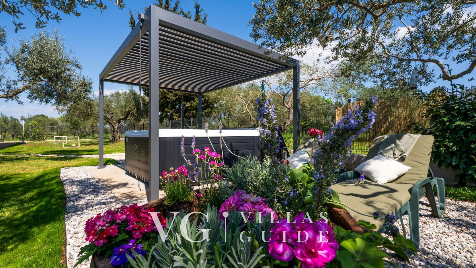 Casa Olive Garden - Whirlpool, Large Garden & Kids Fun wellness