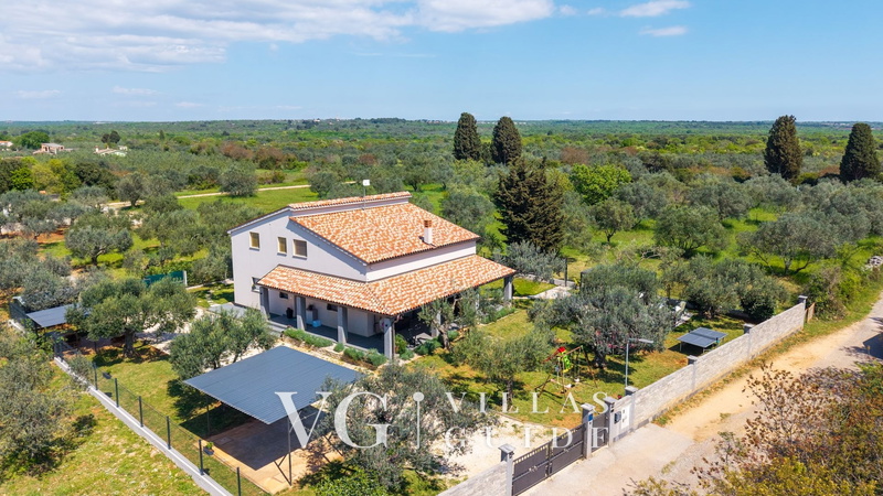 Casa Olive Garden Garden and property exterior
