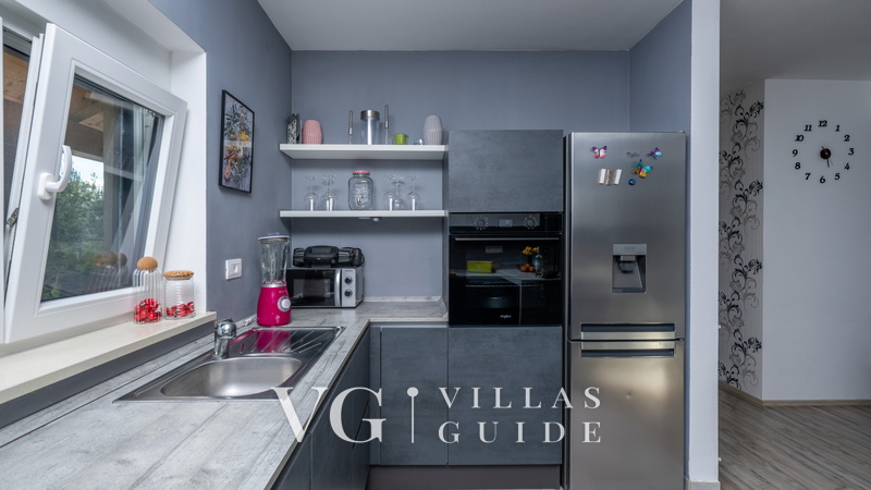 Holiday home Lara in olive garden with jacuzzi Kitchen