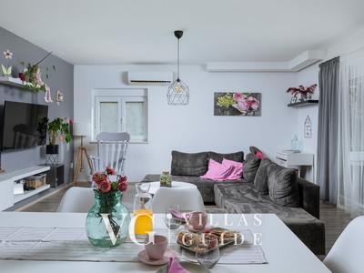 Casa Olive Garden Living room