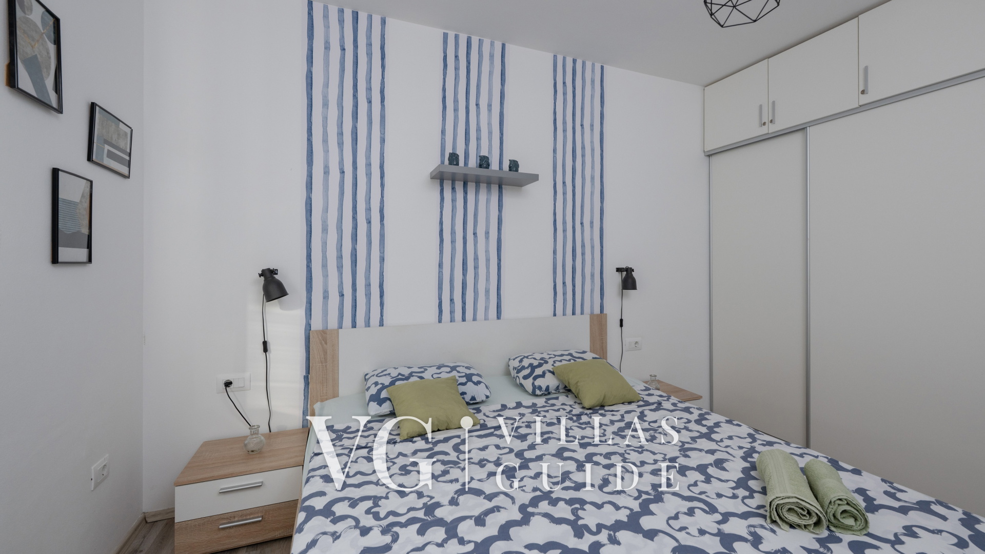 Casa Olive Garden Bedroom