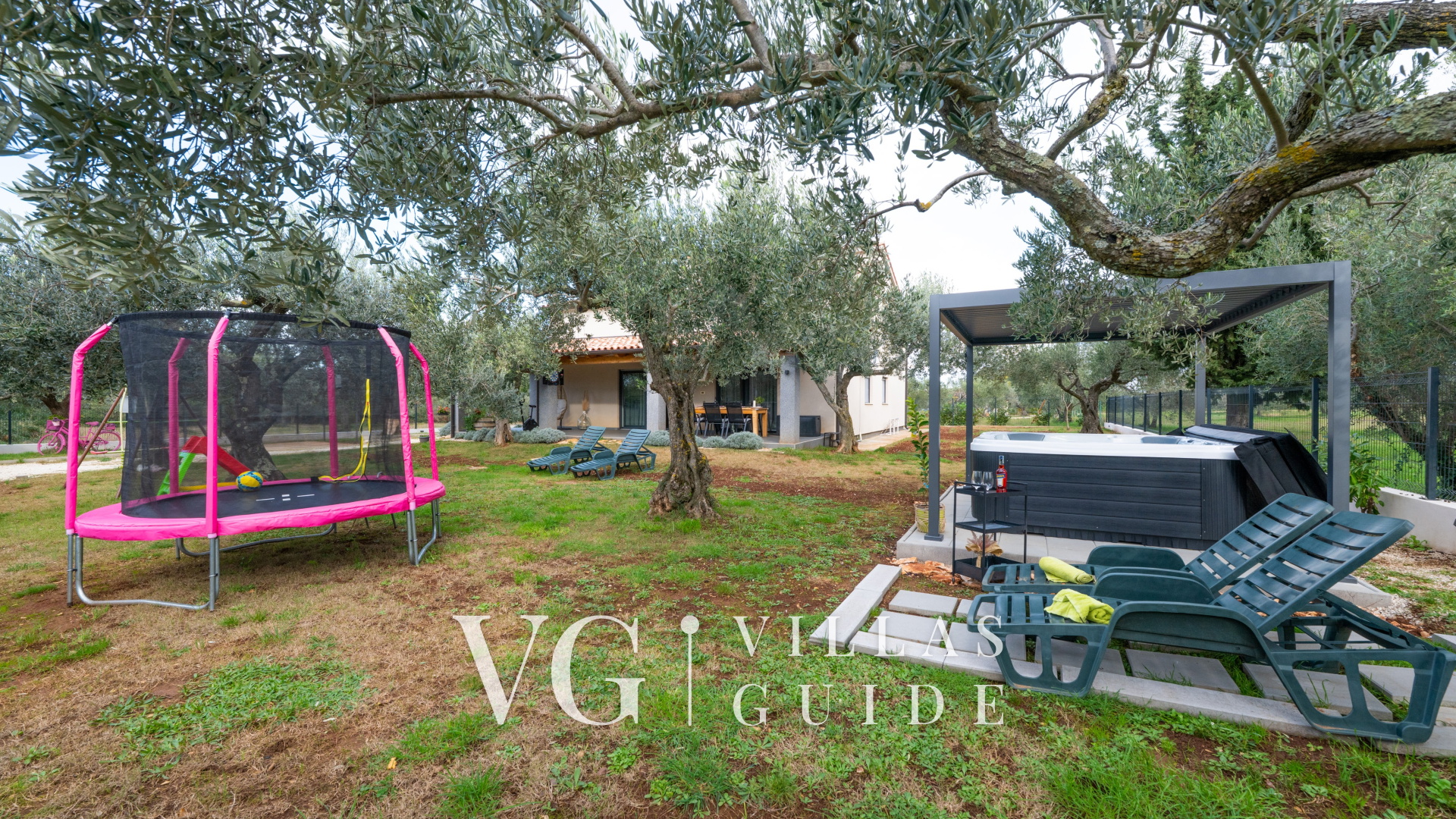 Casa Olive Garden Additional content