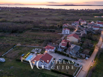 Villa Olive-Privlaka Garden and property exterior