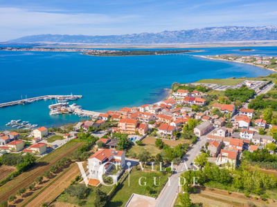 Villa Olive-Privlaka Microlocation