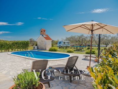 Villa Olive-Privlaka Pool