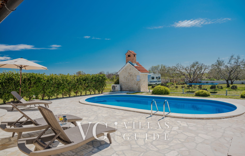Villa Olive-Privlaka Pool