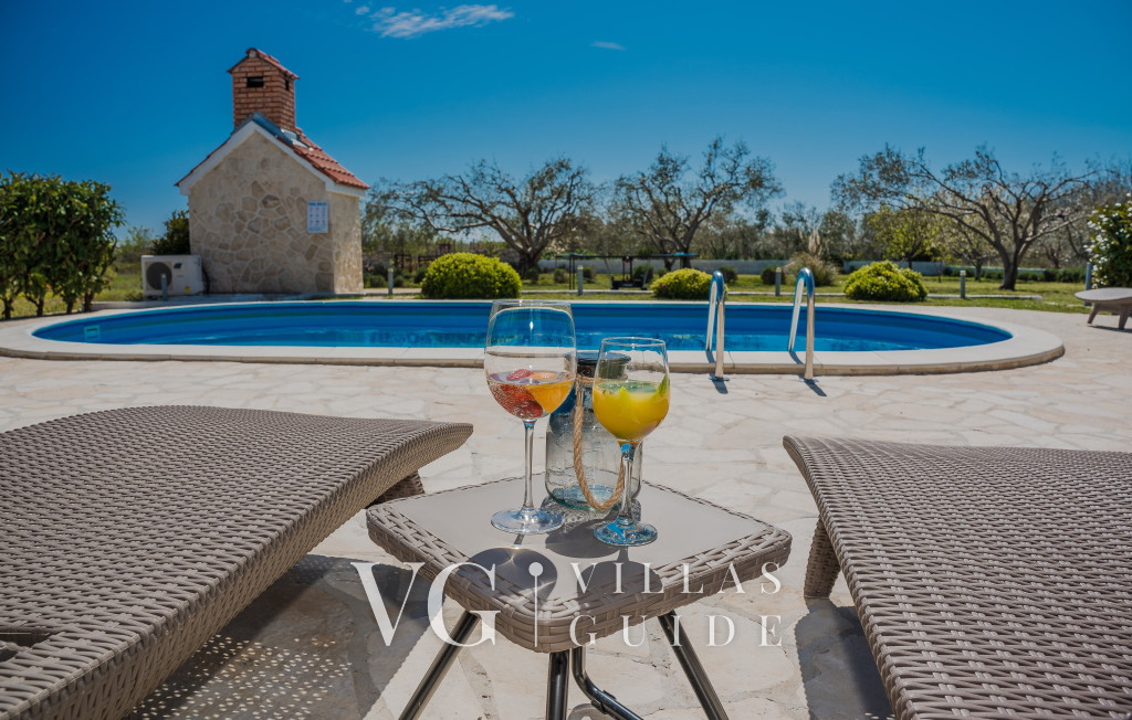 Villa Olive-Privlaka Pool