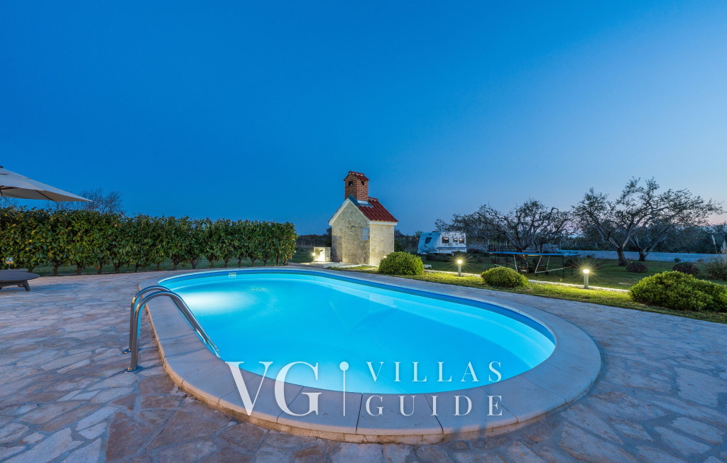 Villa Olive-Privlaka Piscina