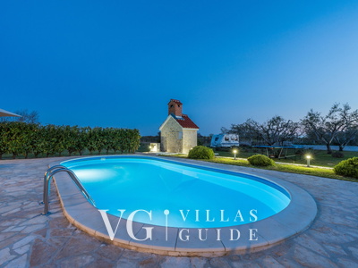 Villa Olive-Privlaka Pool